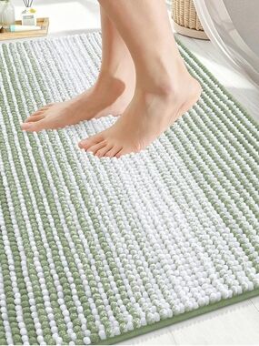 White and Light Sage Green Soft Chenille Bath Mat -36x24